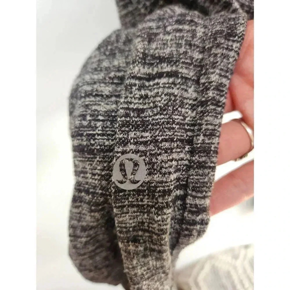 Lululemon Run On Joggers Gray Heathered Size 6 - Picture 5 of 11